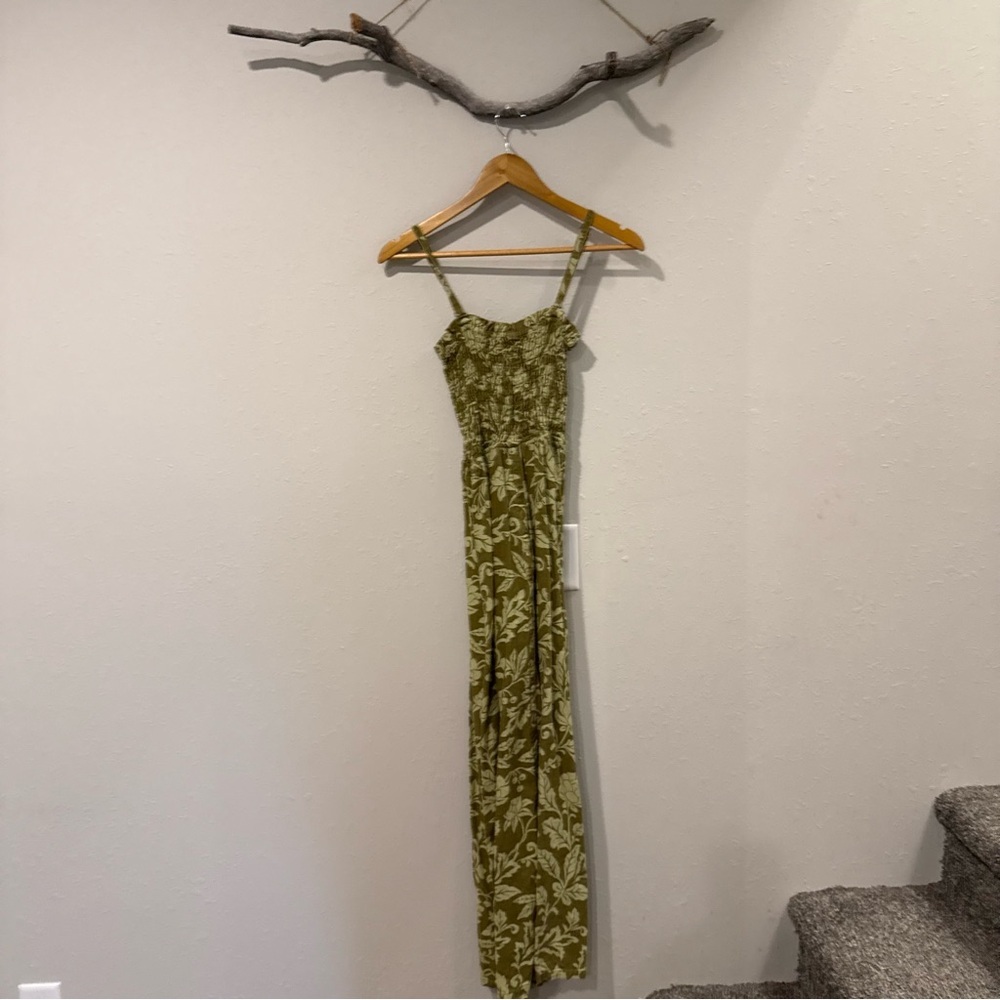 Anthropologie Pilcro Smocked Printed Linen Jumpsuit in Moss - Picture 6 of 9